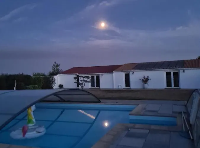 Ty Grain De Sel : Privatif Avec Piscine, Jardin Et Patio Prázdninový dům Chauvé